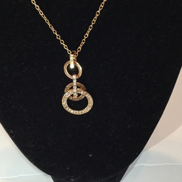 Circular hanging earrings and matching necklace - Picture 4 of 5